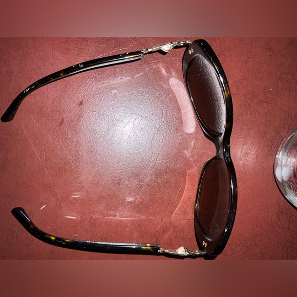 Coach Tortoise Sunglasses GUC with Coach Glasses Case and Coach Dust bag- bundle - Picture 15 of 17